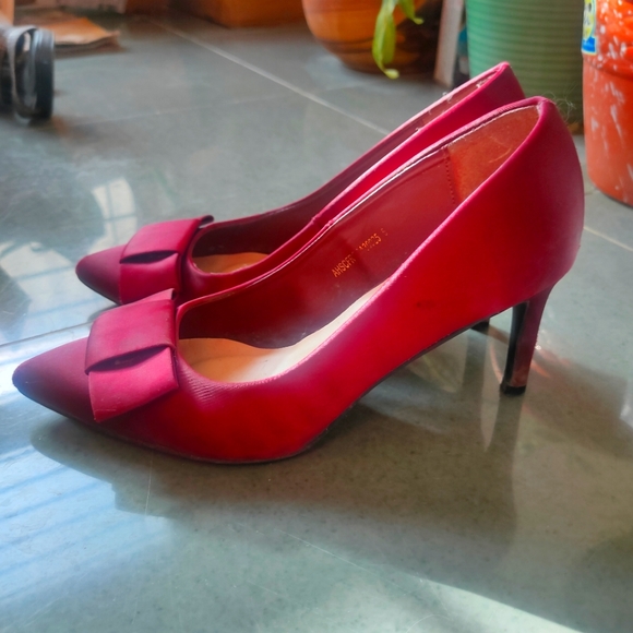 Allen Solly- formal heels - Picture 3 of 8